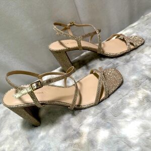 New Pelle Moda Metalic Gold Silver Strappy Heels Size 10